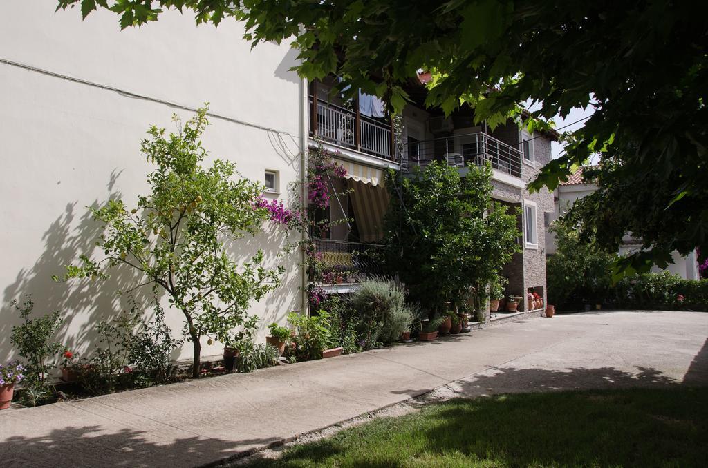 Ioannis Avrades Apartments アギオカンポス エクステリア 写真