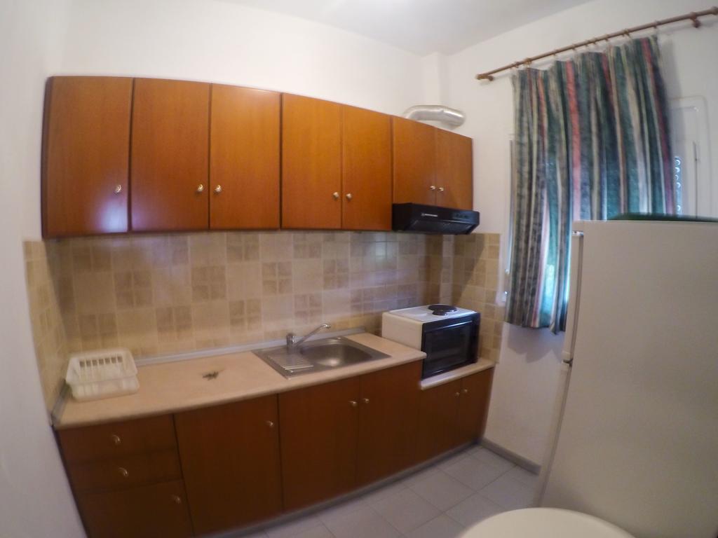 Ioannis Avrades Apartments アギオカンポス エクステリア 写真